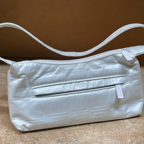 VINTAGE PINKY LEATHER Pearl White Leather Embossed Logo Chic Top Handle Eve Bag - Picture 2 of 12